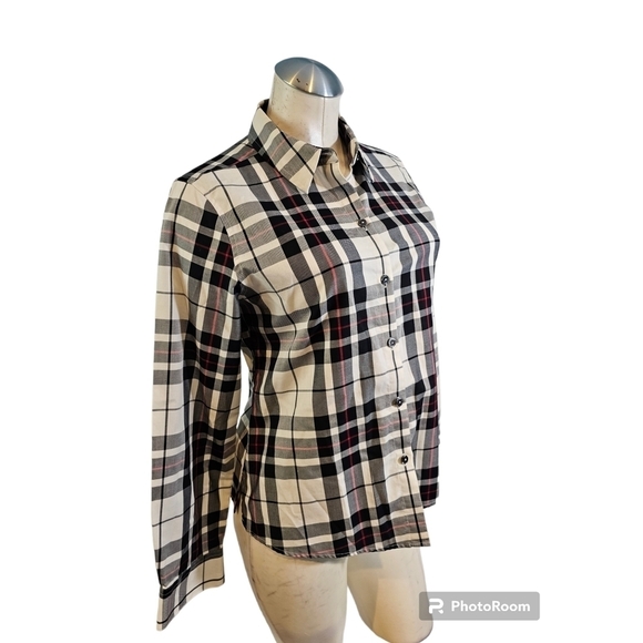 3/$25 Foxcroft Size 10P Wrinkle Free Button Down Shirt Plaid - Picture 2 of 6
